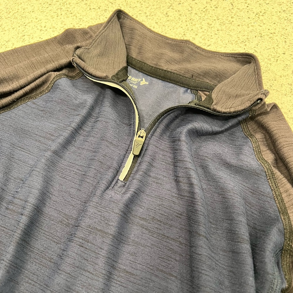 Old Navy Active Top